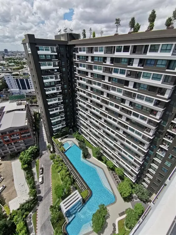 เดอะ พาร์ค แลนด์ เพชรเกษม-ท่าพระ