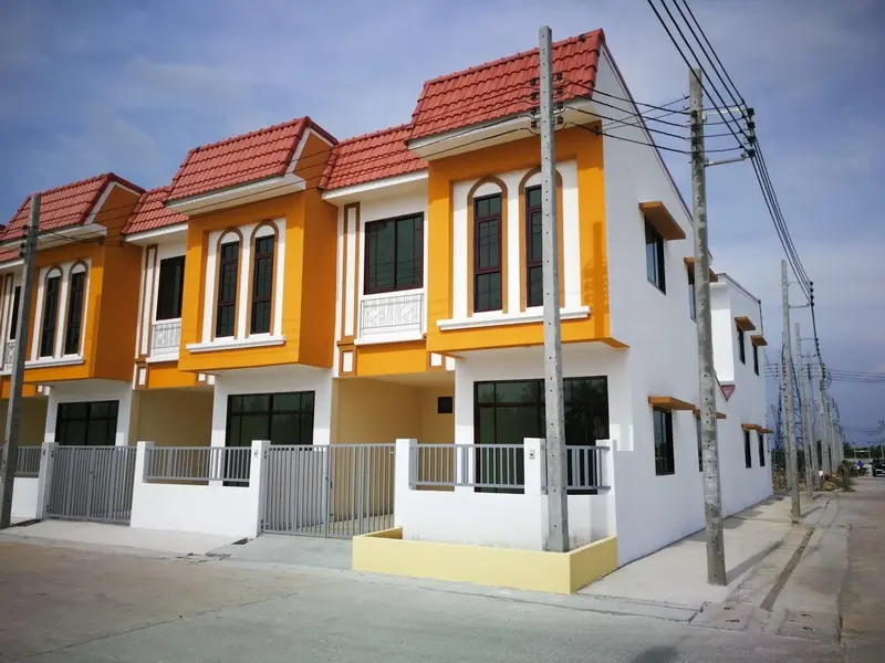 สิรินทาวน์ 3 ประชาอุทิศ 90