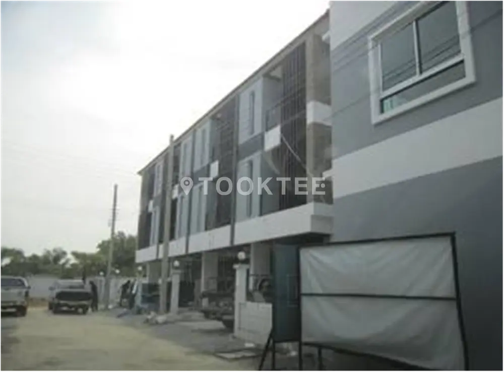 ไอ-เพลส รามอินทรา 23