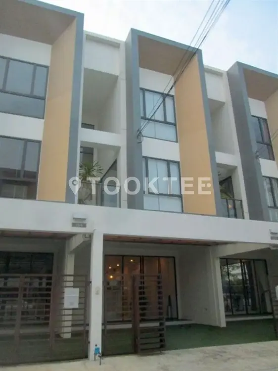 เอคิว วีรา