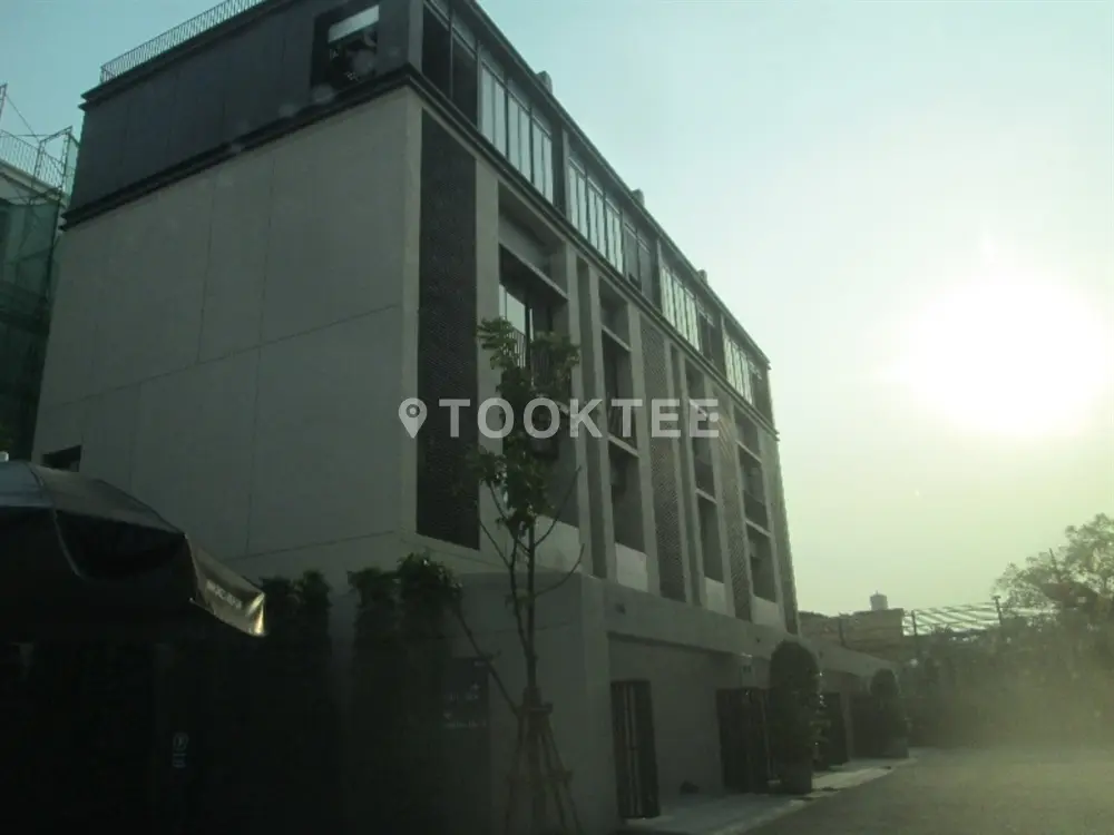 ไอเรส พระราม 9