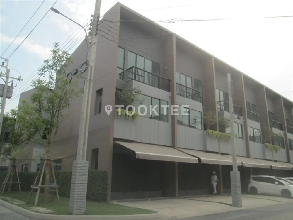 บ้านกลางเมือง พระราม 9-กรุงเทพกรีฑา (ตัดใหม่)