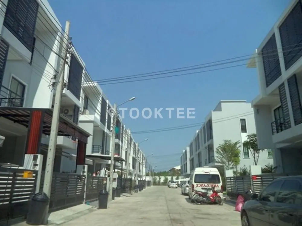 ดิ อินสปายร์ เทพารักษ์-วงแหวน