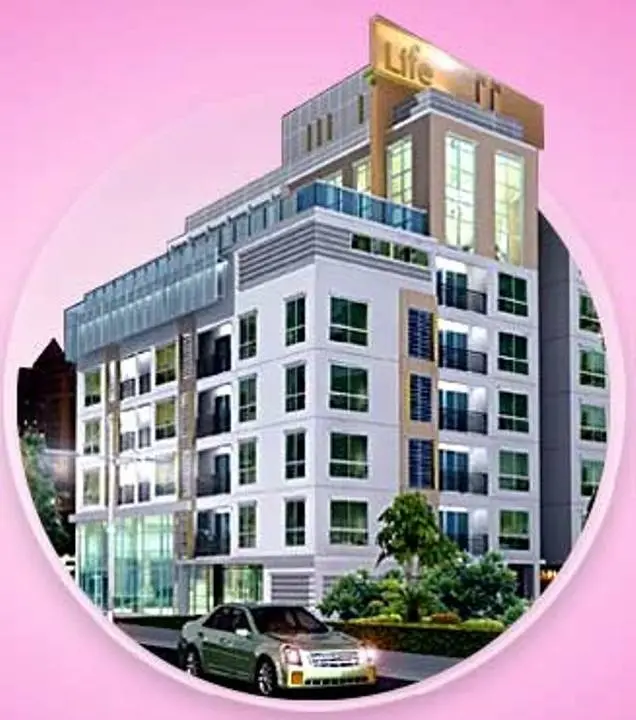 ไลฟ์ แอท สุขุมวิท 67