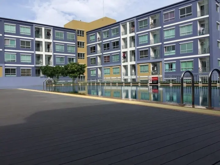 ออกัสท์ เจริญกรุง 80