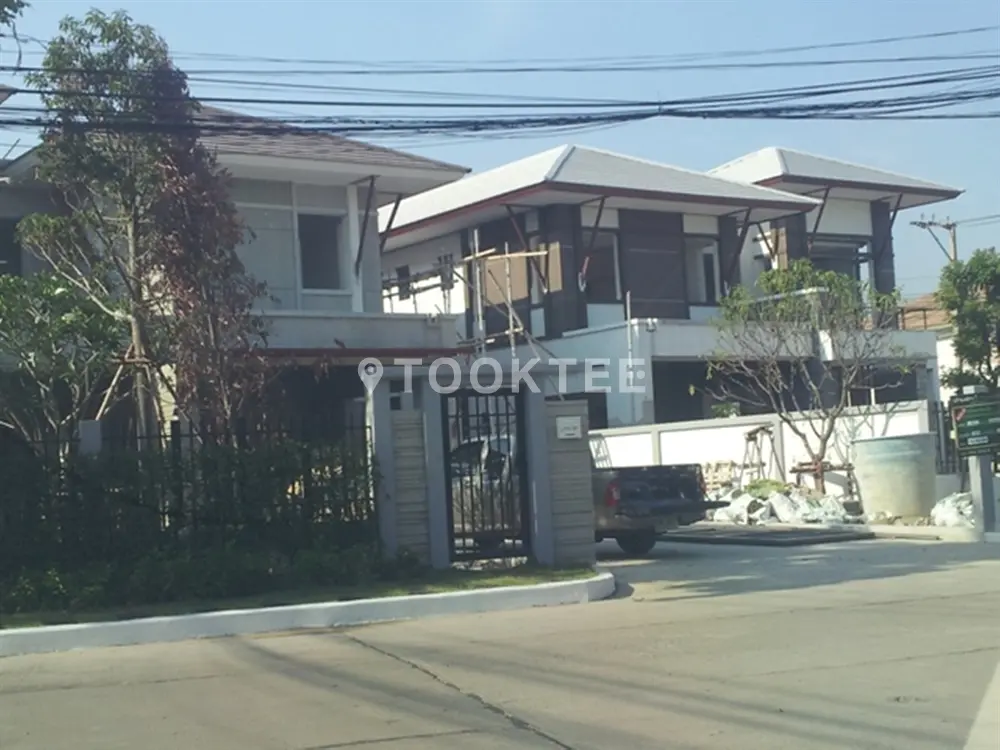 บ้านฟ้ากรีน พาร์ค รอยัล ธนบุรีรมย์