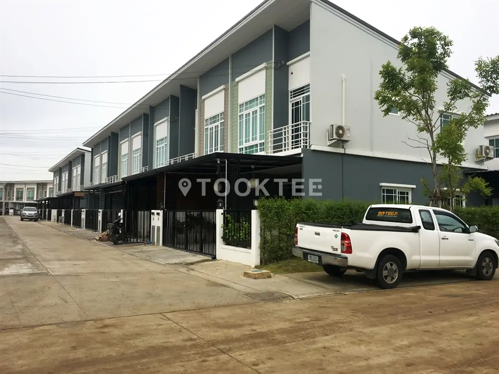 คิว ดิสทริคท์ สุขสวัสดิ์-วงแหวน พระราม 3