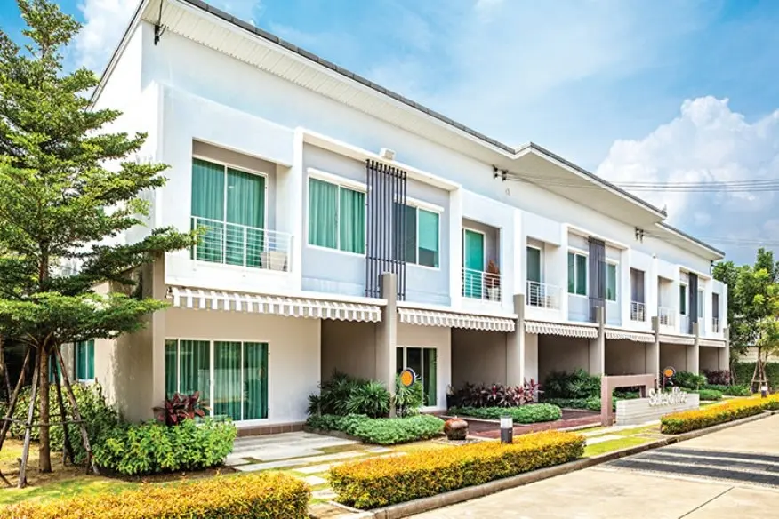 เดอะ พลีโน่ เอกชัย-กาญจนาภิเษก