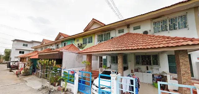 แกรนด์ วิลเลจ (เพชรเกษม 130)