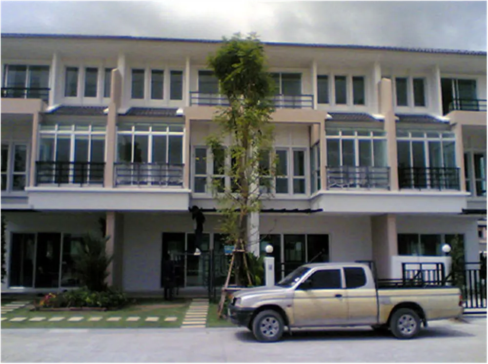 วิสต้า อเวนิว