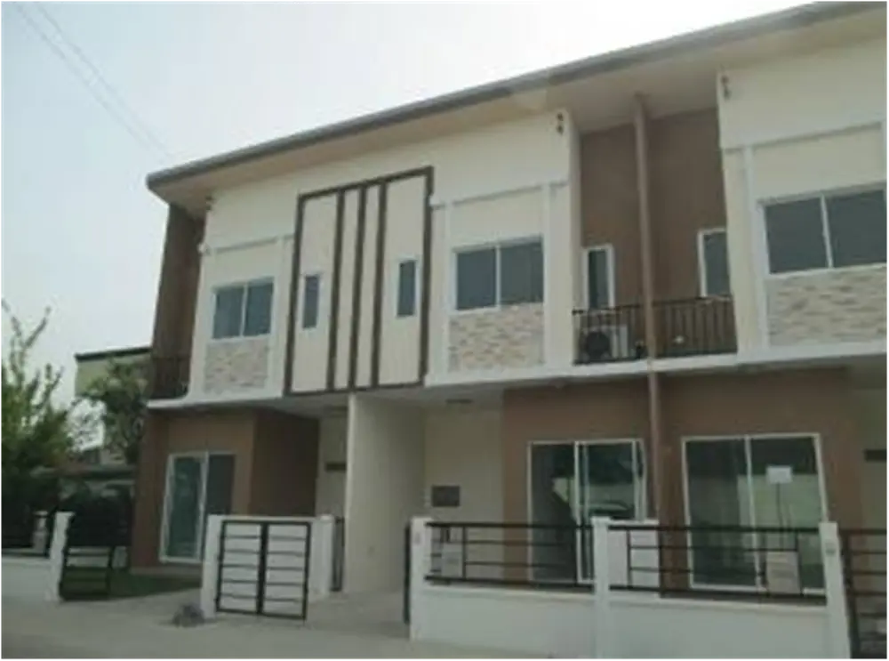 พลีโน่ เพชรเกษม 81