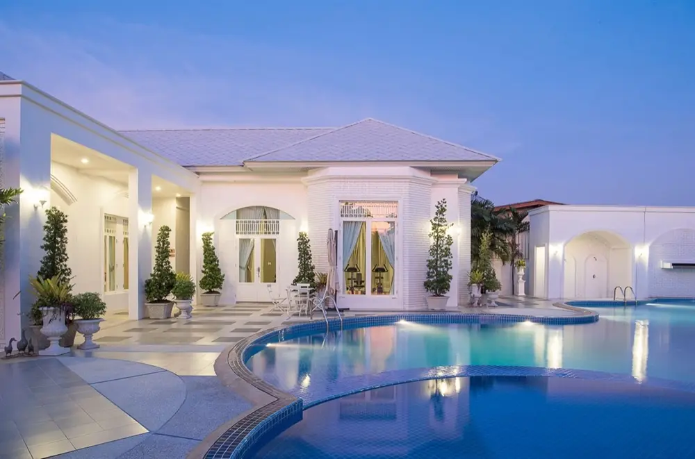 ชวนชื่น จรัญ 3