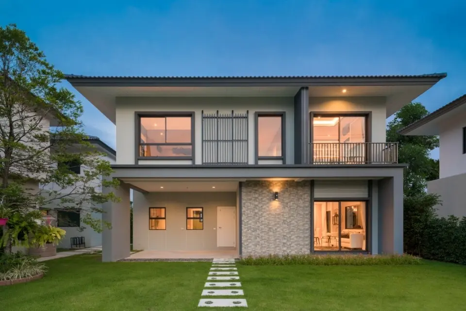 เดอะบาลานซ์ (ปิ่นเกล้า-สาย 5)