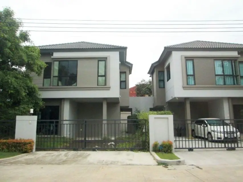 ไลฟ์ บางกอก บูเลอวาร์ด ราชพฤกษ์-ปิ่นเกล้า