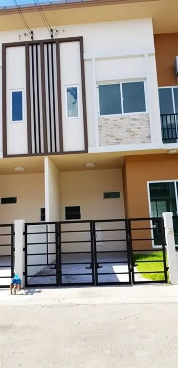 แกรนด์ พลีโน่ รัตนาธิเบศร์