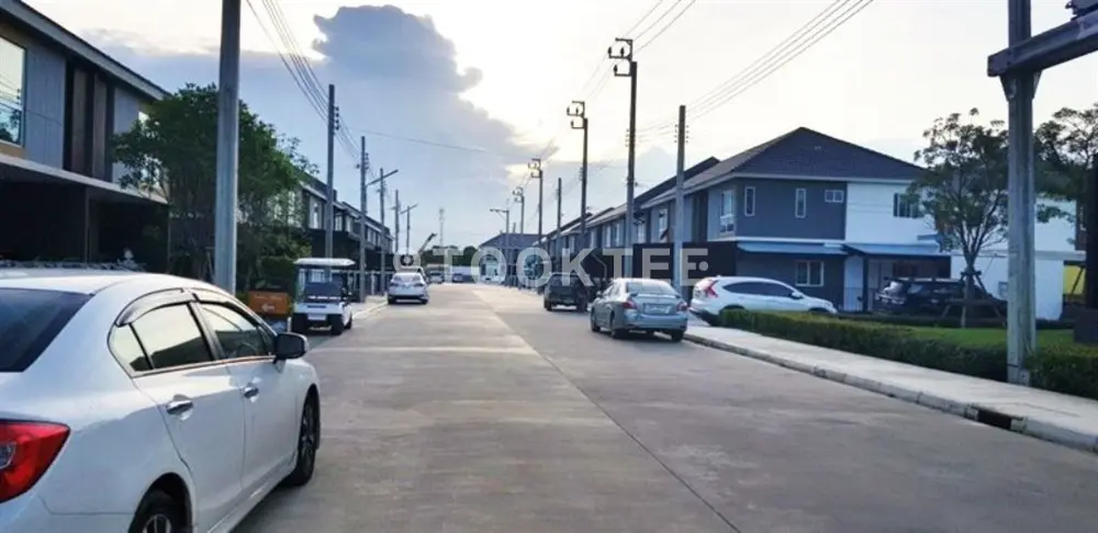 เดอะ คอนเนค 48 พระราม 5-นครอินทร์