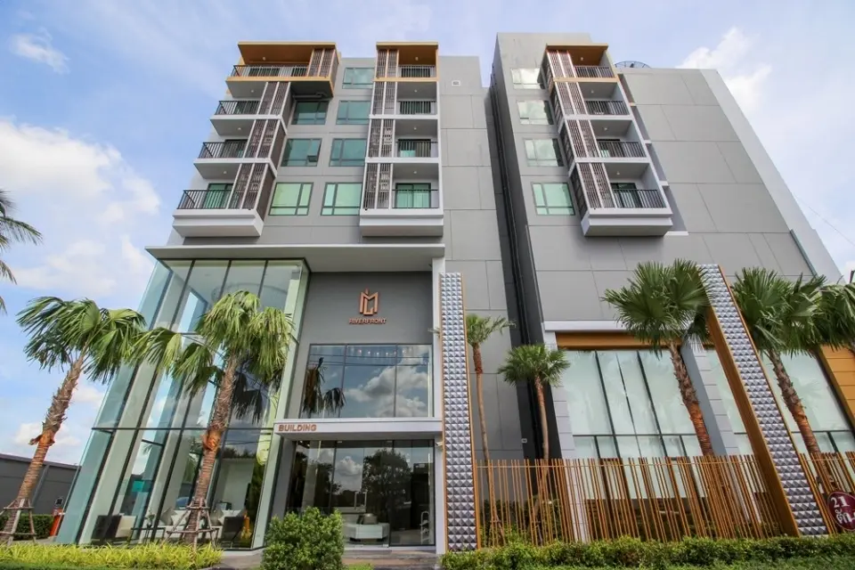 เมโทร ลักซ์ ริเวอร์ ฟร้อนท์ (อาคาร B, E, F, G)