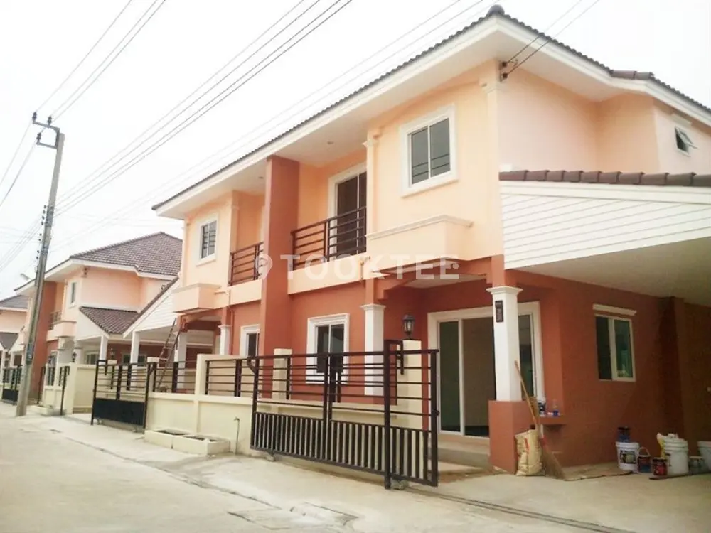 บ้านรุ่งกานต์ 5 บ้านกล้วย