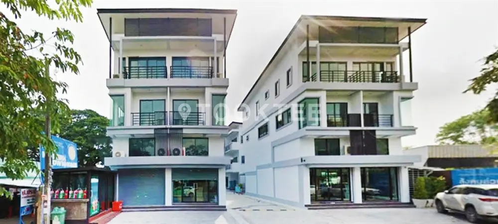 เดอะ ริคโค้ อาคารพาณิชย์