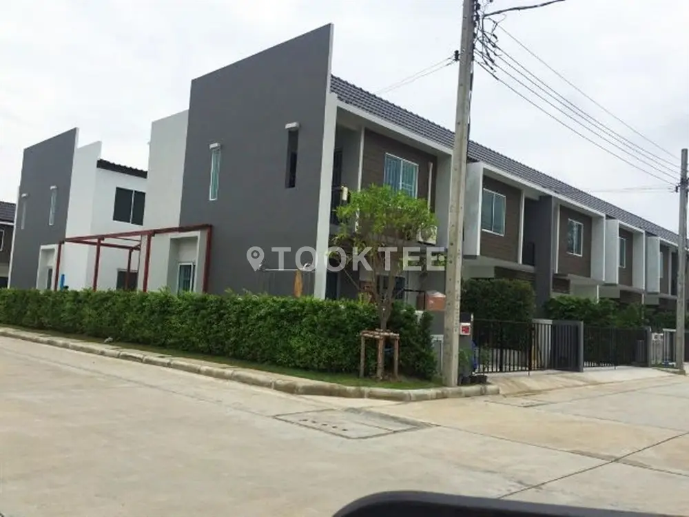 เดอะ คัลเลอร์ส พรีเมี่ยม กาญจนาภิเษก-ราชพฤกษ์ 3