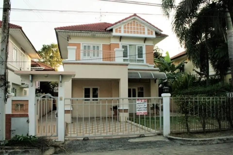 มณีรินทร์ เลค แอนด์ พาร์ค