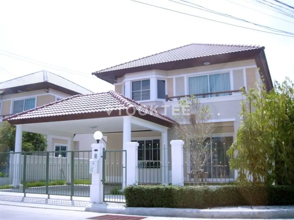 ชวนชื่น กรีนบาวด์