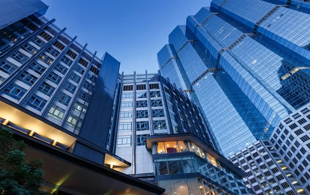 เอ็มไพร์ ทาวเวอร์,อาคาร