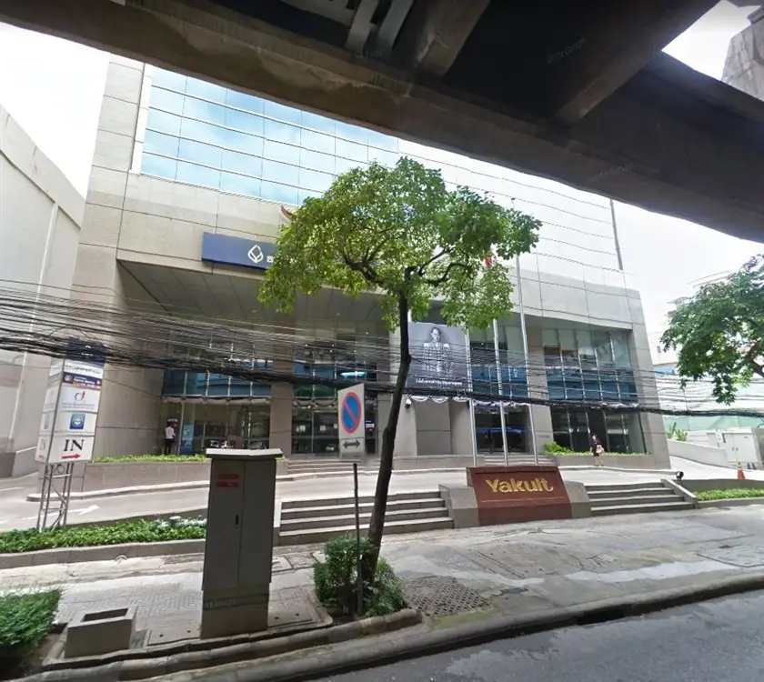 ยาคูลท์,อาคาร