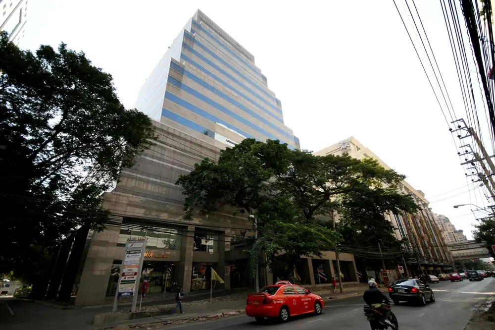 อัลม่าลิงค์,อาคาร