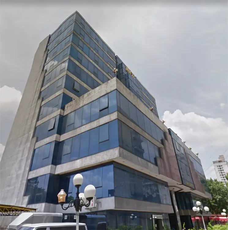 ไนซ์ ,อาคาร