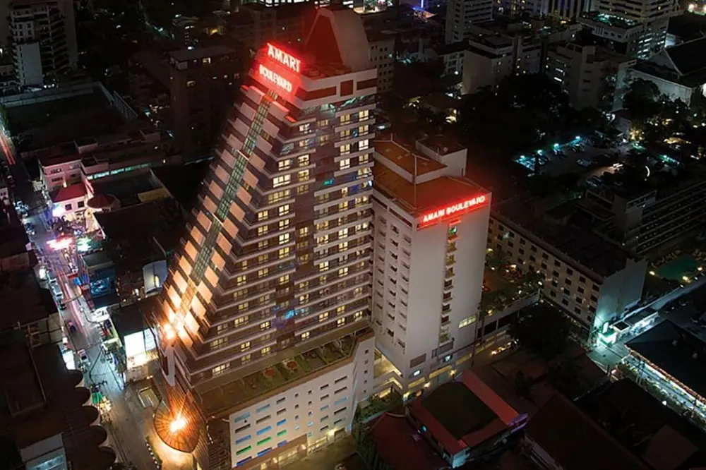 บูเลอวาร์ด กรุงเทพฯ, โรงแรม