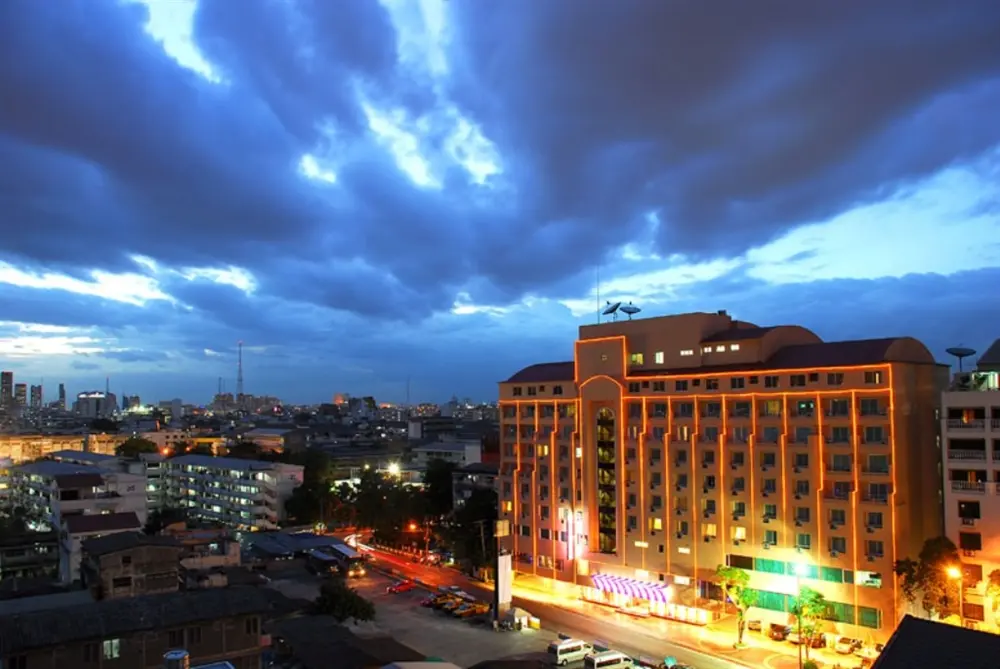 ฮิพ กรุงเทพ, โรงแรม