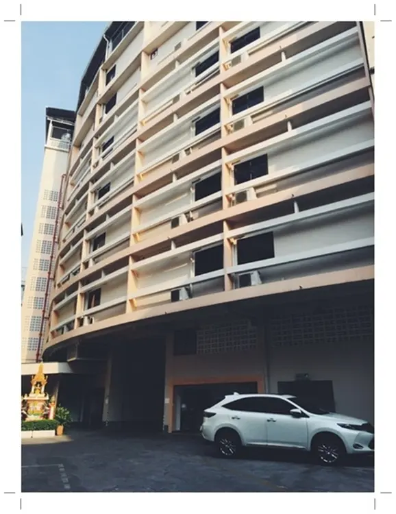 นิวสวนมะลิ, โรงแรม