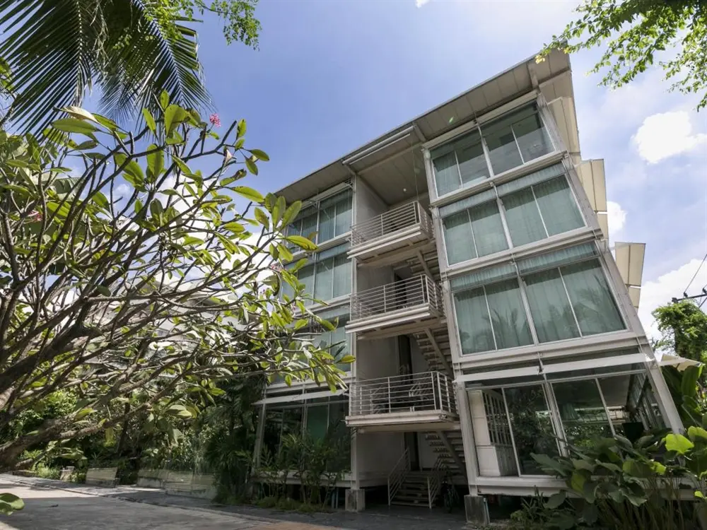 รีฟิลล์ นาว! โฮสเทล