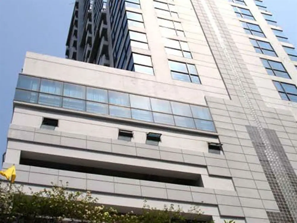 ศาลาแดง เพลส