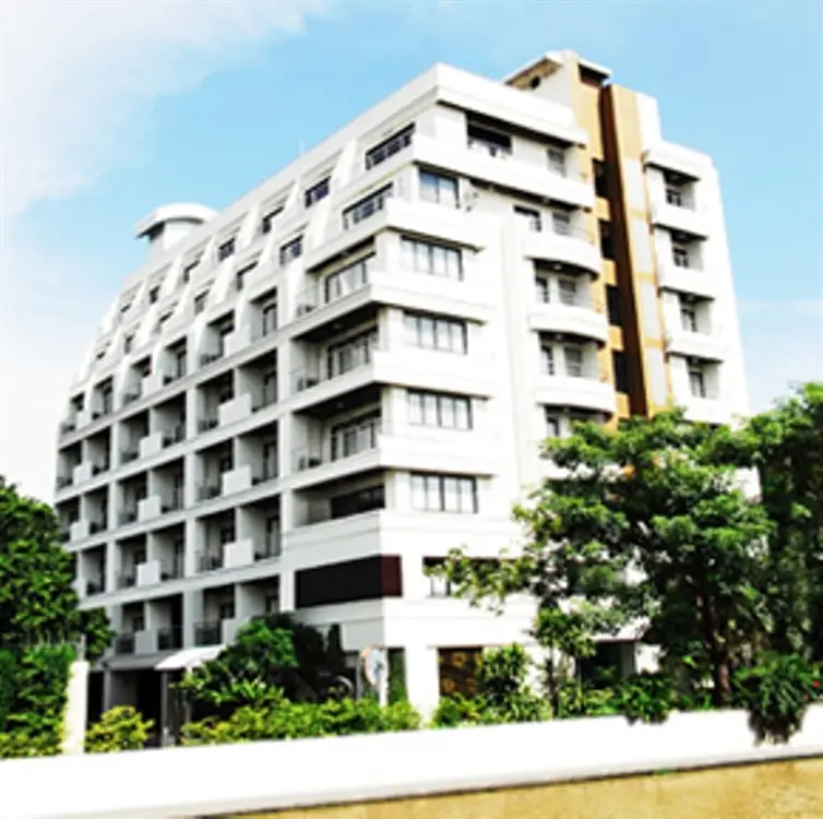 สินิสา เดอะ บูติค เซอร์วิส อพาร์ทเมนต์