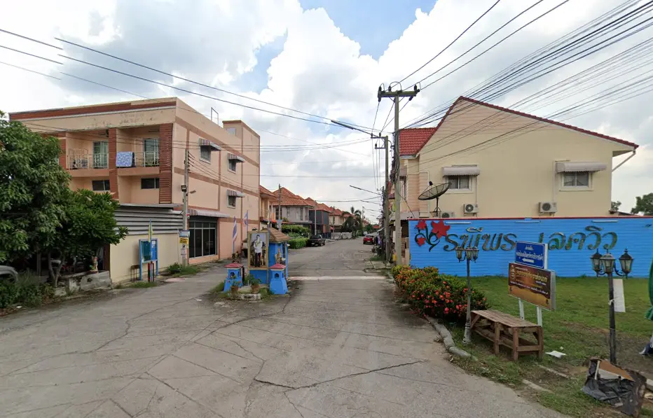 รพีพร เลควิว