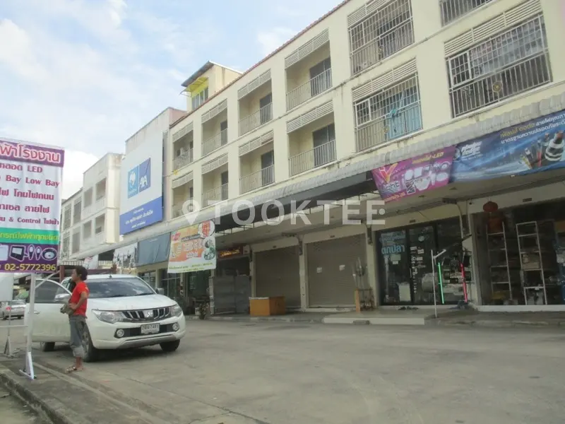 ศุภลักษณ์ พาณิชย์-โฮม 2