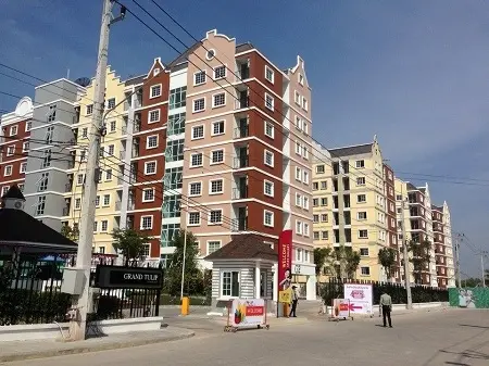 ทิวลิป สแควร์ เพชรเกษม-อ้อมน้อย