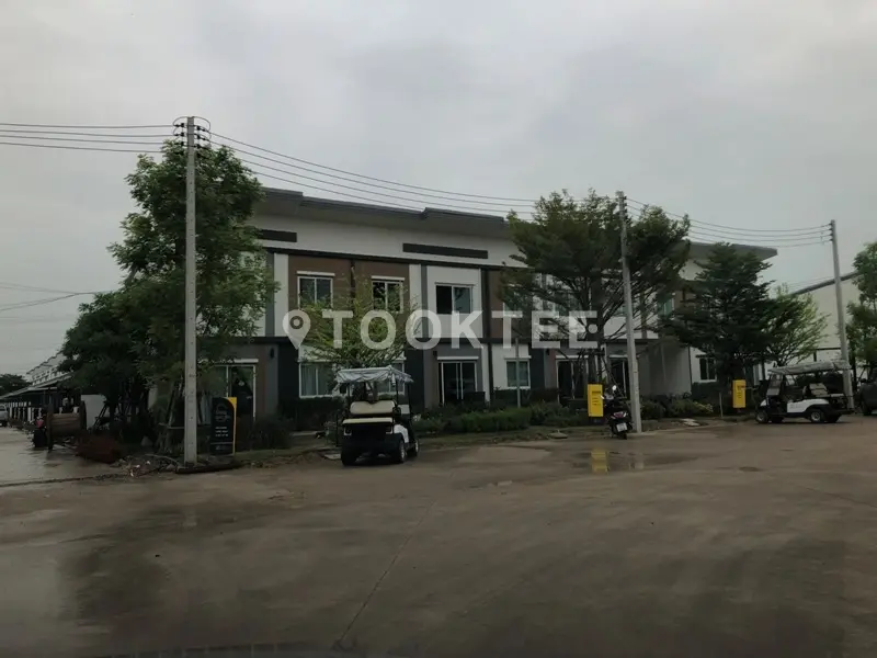 ไลโอ บลิส เพชรเกษม - สาย 4