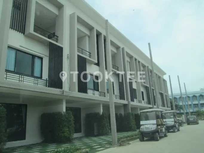 เฌอ วงแหวน-สาทร