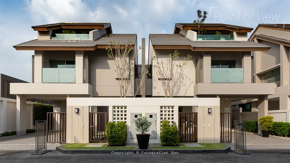 ไพรเวท เนอวานา ธรู เอกมัย-รามอินทรา