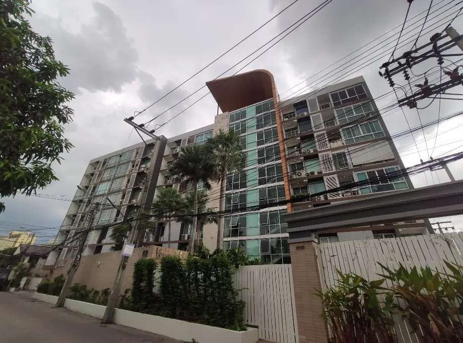 เวอรันดา เรสซิเดนท์ 