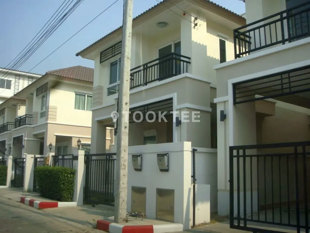 เอส วิลล์ (คลองหลวง)